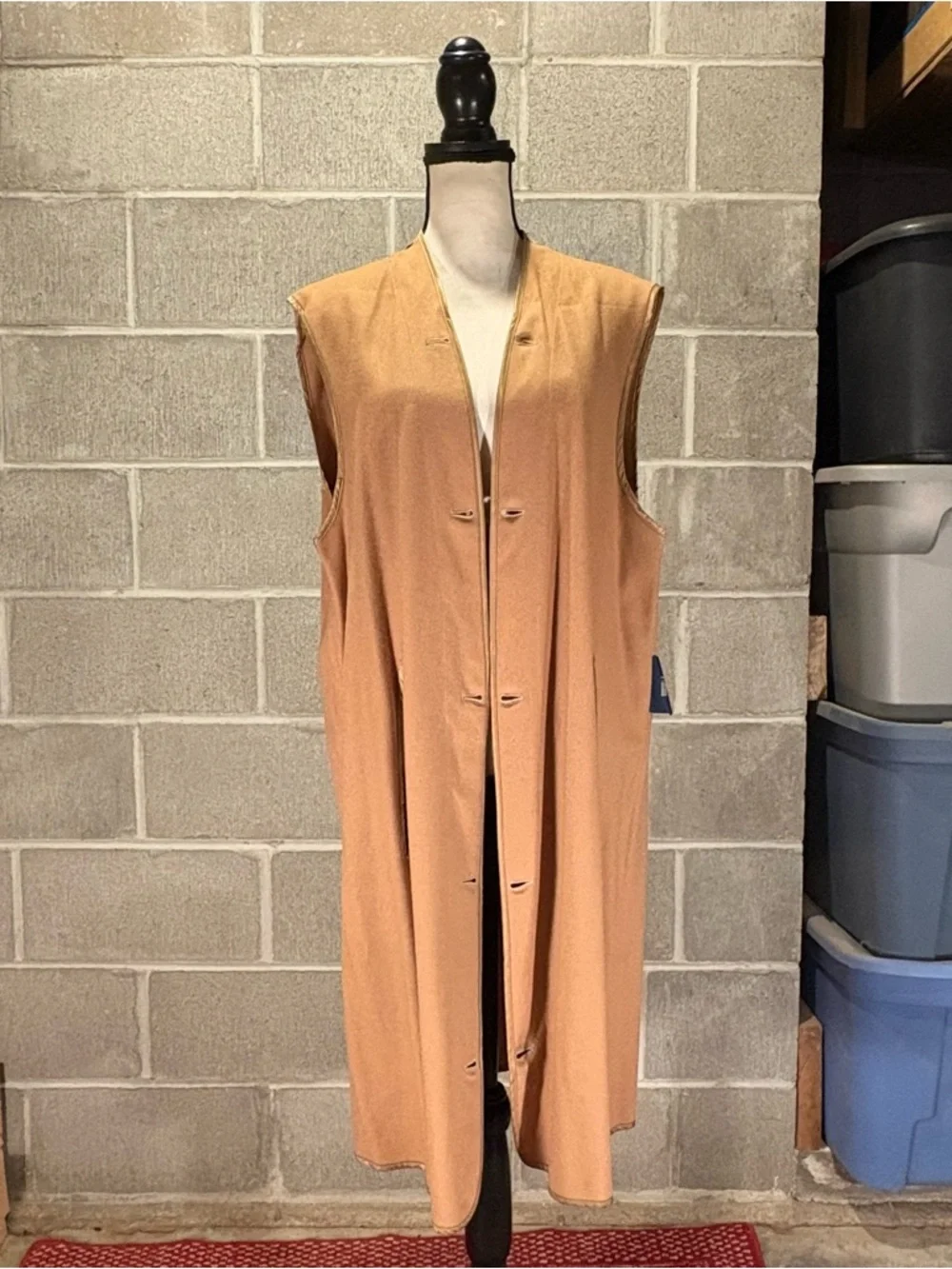 Burberry trench coat - Picture 9 of 15